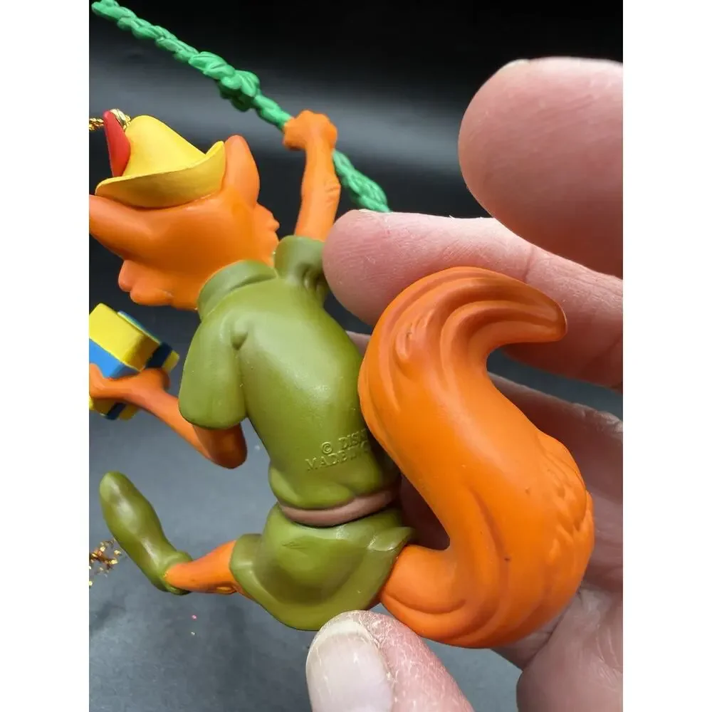 Vintage Disney Grolier Robin Hood Christmas Magic Ornament Fox Gift -Lo14